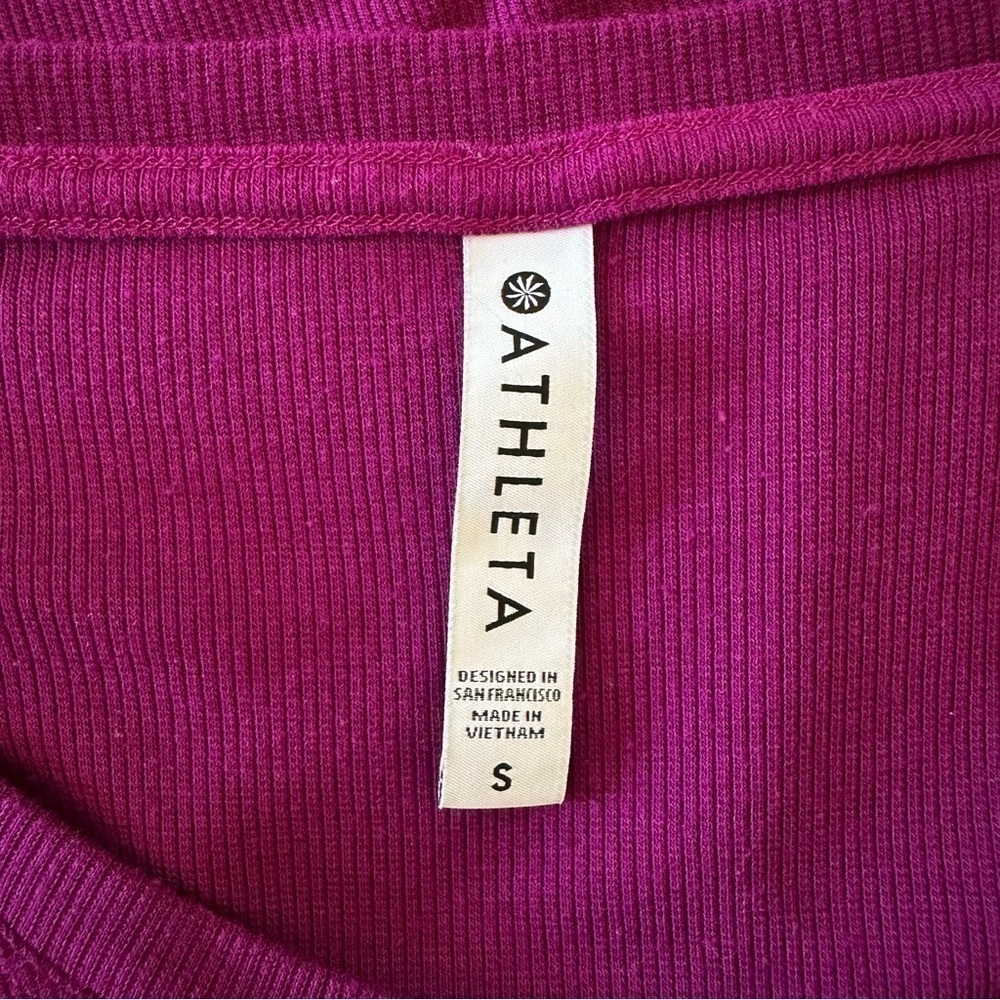 Athleta CLOUDLIGHT RIB STRATUS Exotic Fuchsia T-Shirt Size S - Picture 10 of 14